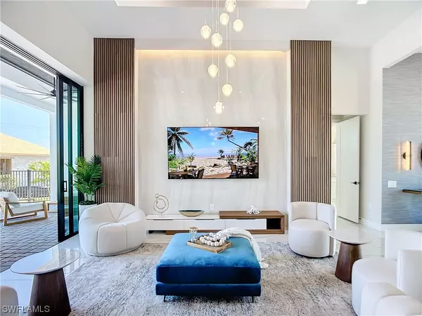 Cape Coral, FL 33914,2527 Gleason Pkwy