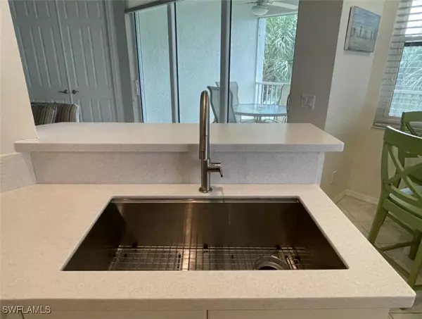 Naples, FL 34114,4690 Hawks Nest WAY #E-204