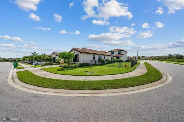 5594 Useppa DR, Ave Maria, FL 34142