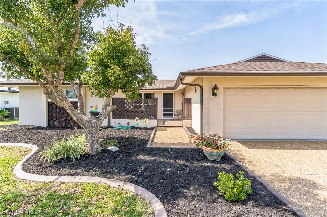 Rotonda West, FL 33947,44 Caddy RD