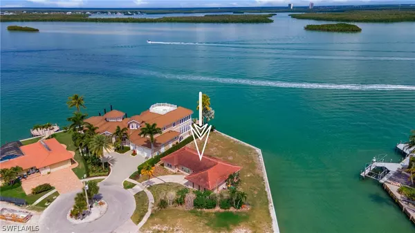 Marco Island, FL 34145,983 Sundrop CT