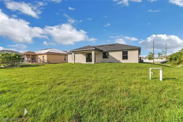 Lehigh Acres, FL 33971,1012 Anza AVE