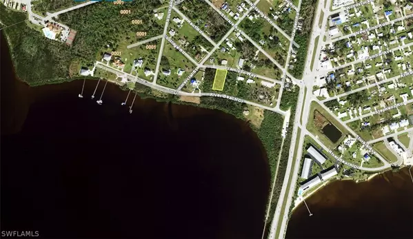 Port Charlotte, FL 33953,14332 River Beach DR