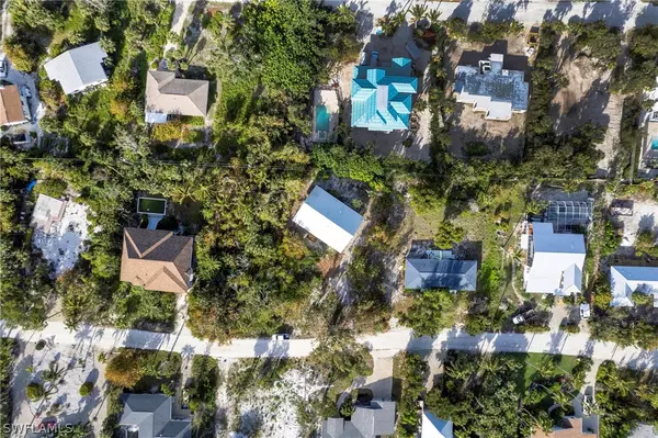 Sanibel, FL 33957,1139 Seagrape LN