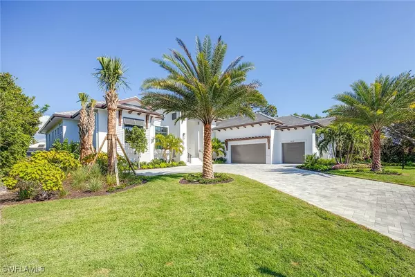 4112 Willowhead WAY, Naples, FL 34103
