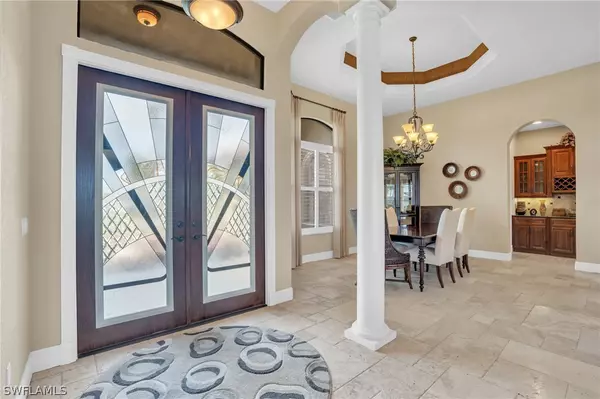 Cape Coral, FL 33914,1926 Cape Coral Pkwy W