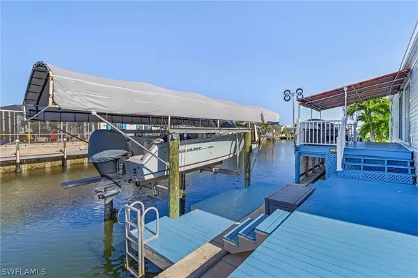 St James City, FL 33956,2961 Skipper LN