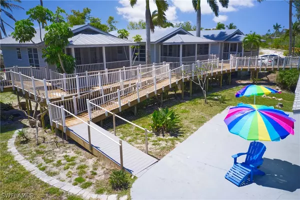 Matlacha, FL 33993,11250 Porpoise Point RD S #8