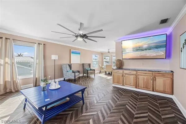 Fort Myers Beach, FL 33931,5570 Avenida Pescadora