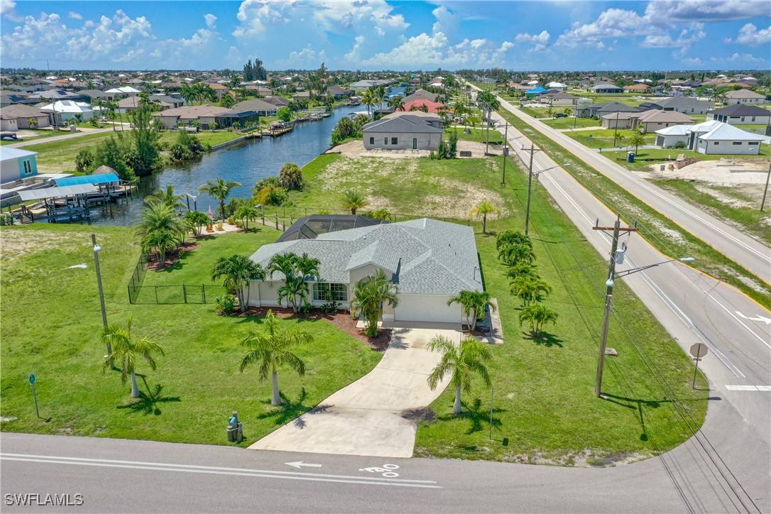 3914 Gulfstream Pkwy, Cape Coral, FL 33993