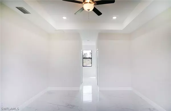 Lehigh Acres, FL 33971,4708 5th ST W