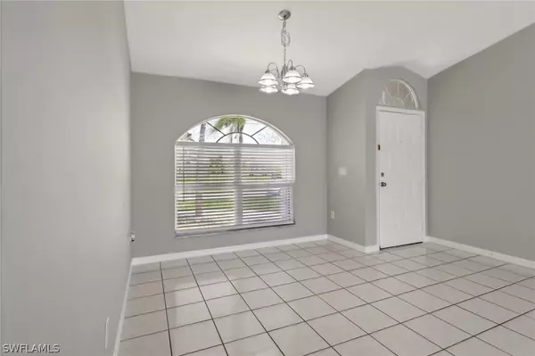 Cape Coral, FL 33914,3914 SW 14th AVE