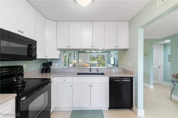 Naples, FL 34112,4580 Andover WAY #104B