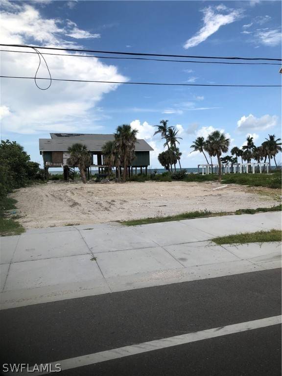 Fort Myers Beach, FL 33931,7950 Estero BLVD