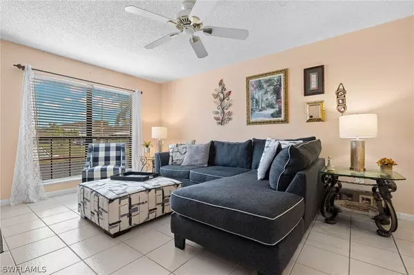 Marco Island, FL 34145,116 Marco Villas DR S #U4