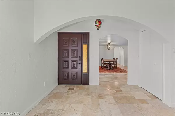 Cape Coral, FL 33914,5402 SW 3rd AVE