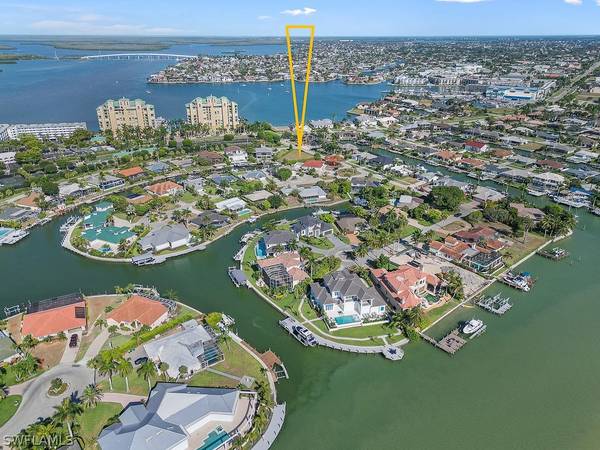 846 Old Marco LN, Marco Island, FL 34145