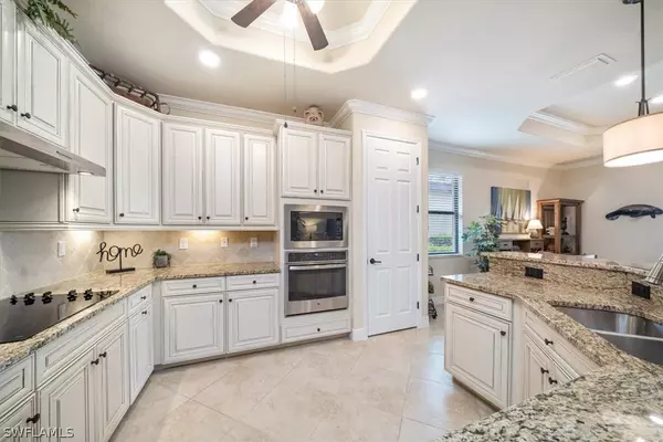 Bonita Springs, FL 34135,28111 Edenderry CT