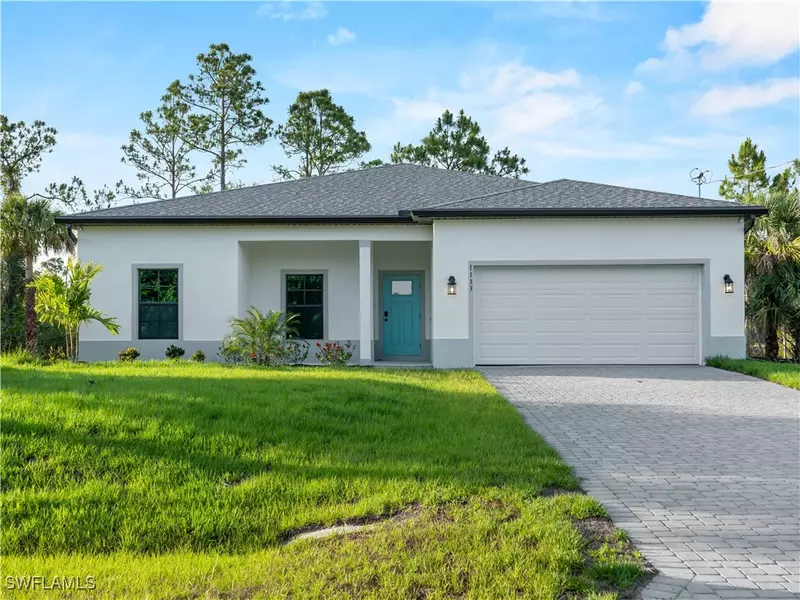 1133 Augusta ST E, Lehigh Acres, FL 33974