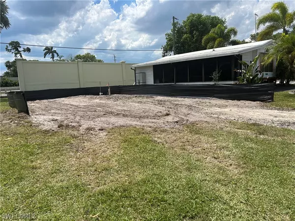 Naples, FL 34114,103 Redwood LN