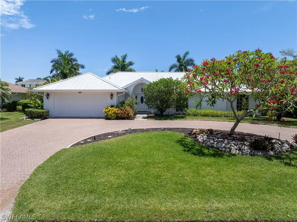 Naples, FL 34103,626 Regatta RD