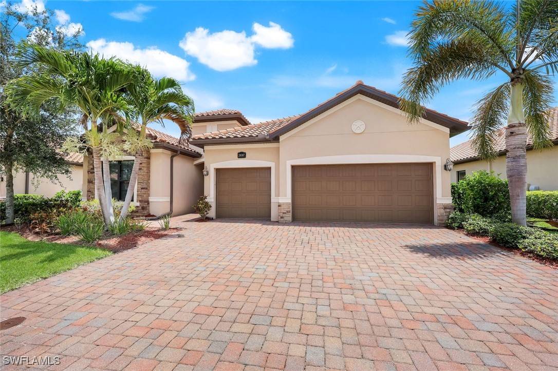 28087 Kerry CT, Bonita Springs, FL 34135