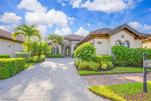 6818 Canwick Cove CIR, Naples, FL 34113