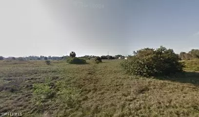 466 Rand ST, Lehigh Acres, FL 33974