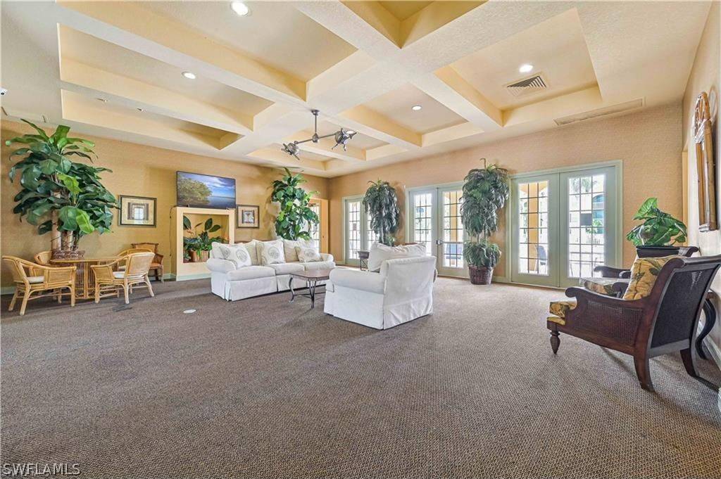 Fort Myers, FL 33901,4122 Residence DR #102
