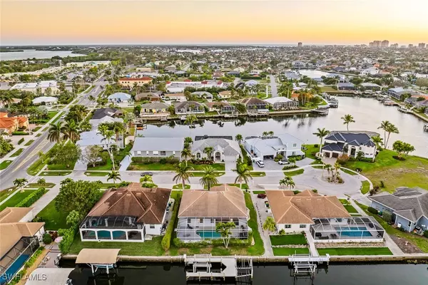 Marco Island, FL 34145,1783 Waterfall CT