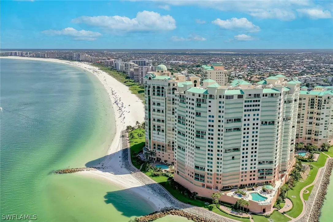 Marco Island, FL 34145,970 Cape Marco DR #806