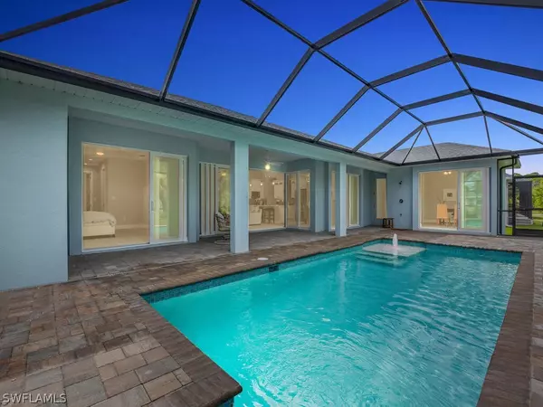 Rotonda West, FL 33947,287 Mariner LN