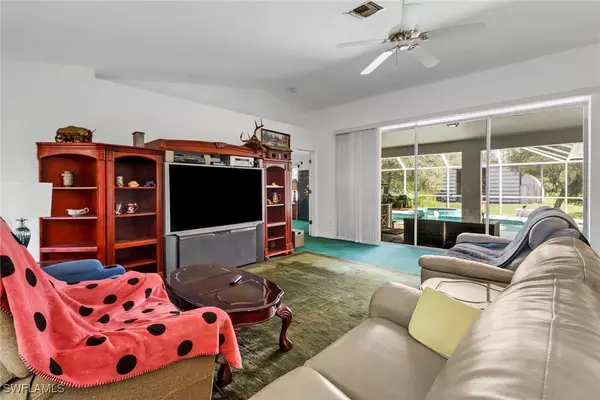 Naples, FL 34120,270 18th ST NE