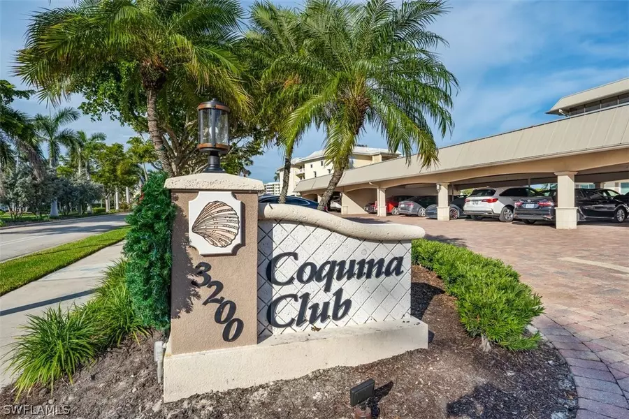 3200 Gulf Shore Blvd N #112, Naples, FL 34103