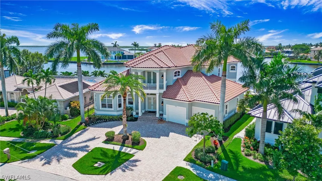 739 Fairlawn CT, Marco Island, FL 34145
