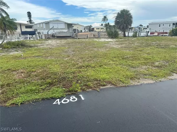 Bonita Springs, FL 34134,4681 Lahaina LN