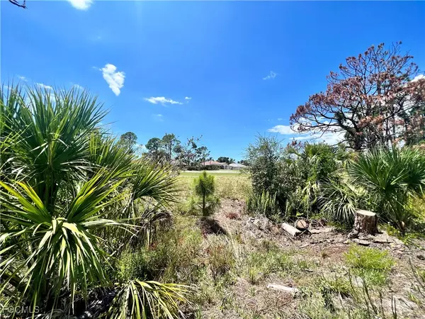 Rotonda West, FL 33947,228 Fairway RD