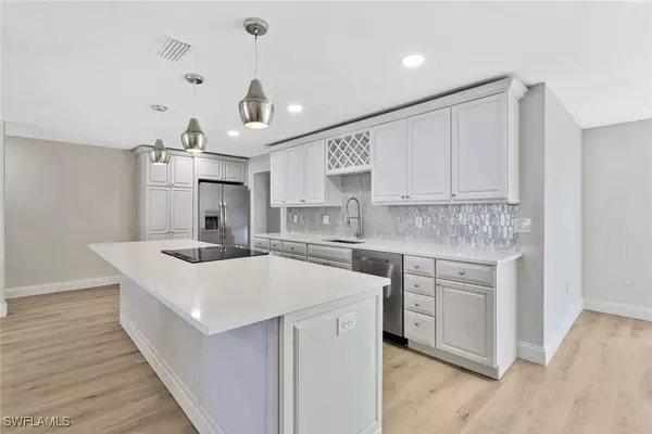Naples, FL 34112,105 Blue Ridge DR #20