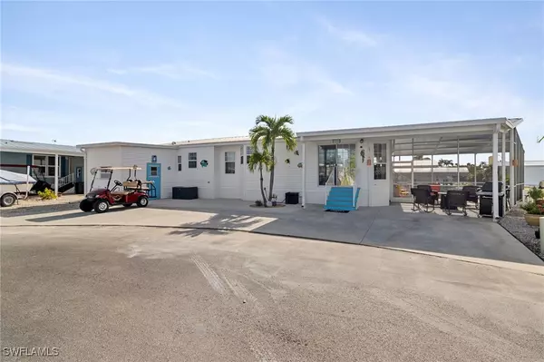 St James City, FL 33956,2970 Sloop LN