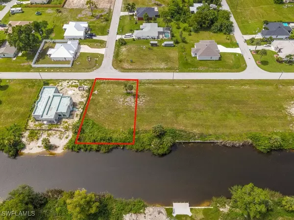 2113 NE 27th ST, Cape Coral, FL 33909