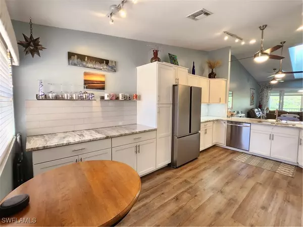 Naples, FL 34110,524 Lake Louise CIR #504