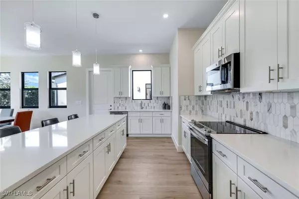 Naples, FL 34112,5798 Jasper Way #102