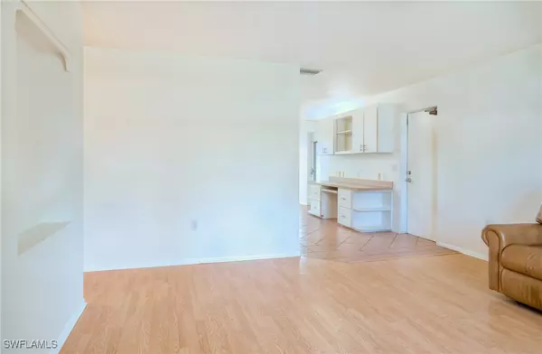 Fort Myers, FL 33901,1433 Paloma DR