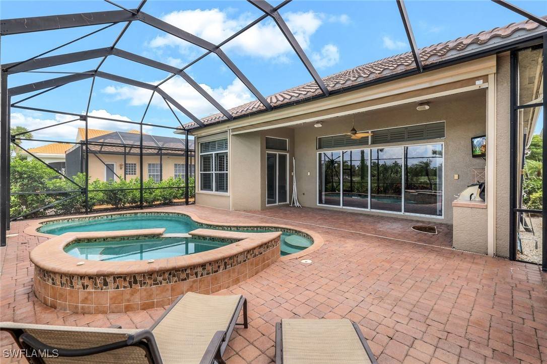 Estero, FL 33928,22138 Natures Cove CT
