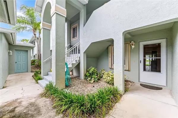 Naples, FL 34104,810 New Waterford DR #B104