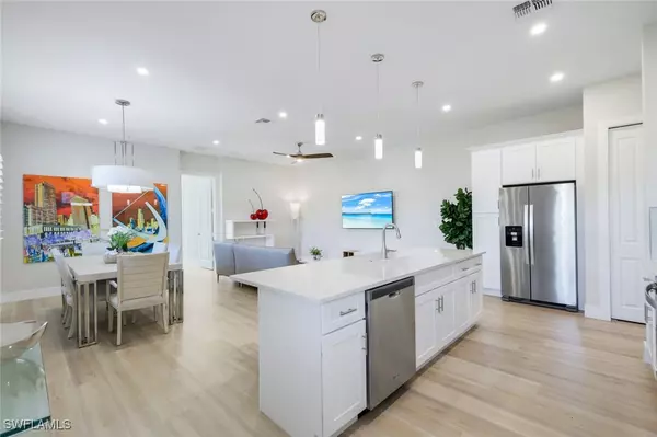 Naples, FL 34112,5768 Jasper Way #101