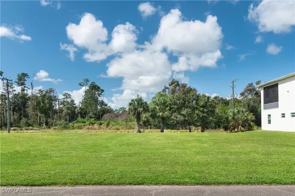 Naples, FL 34112,3987 SKYWAY DR LOT#18