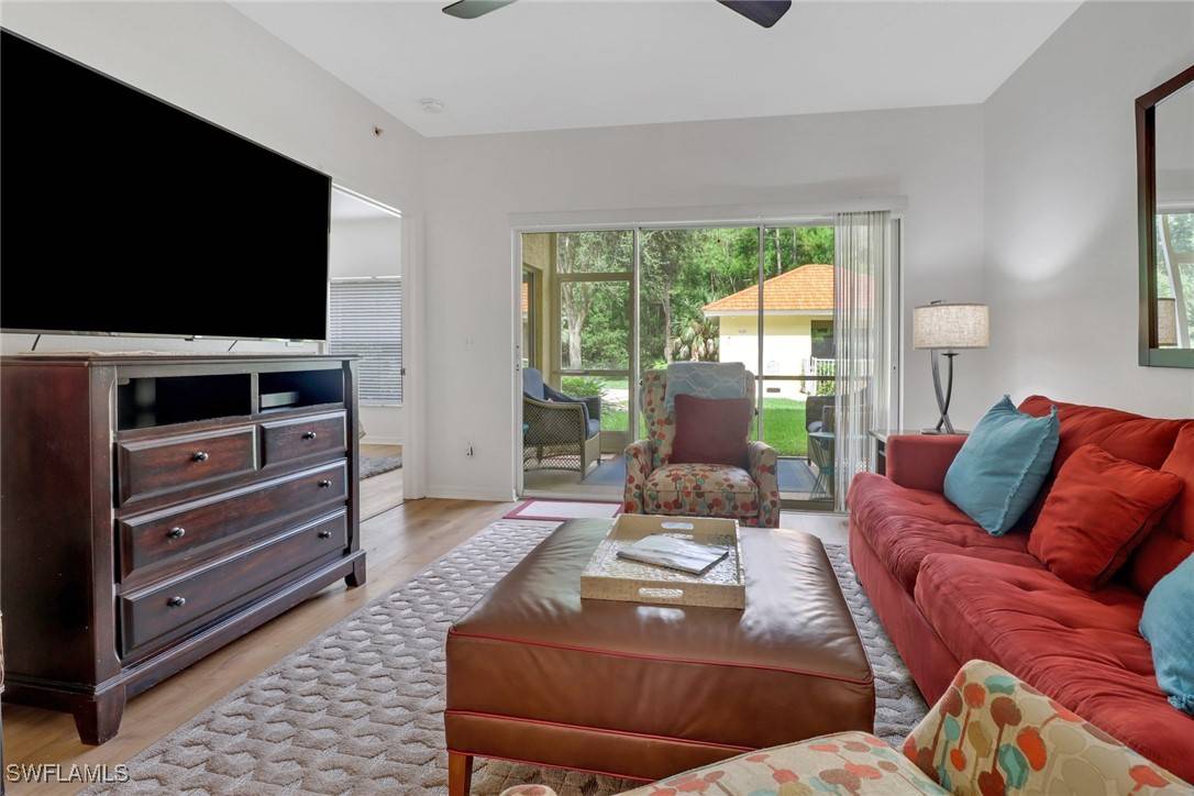 Naples, FL 34113,9175 Celeste DR ##2 101