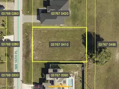 703 NW 16th PL, Cape Coral, FL 33993