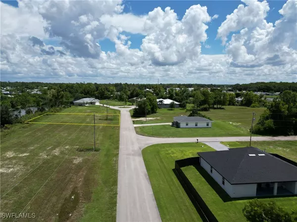 Cape Coral, FL 33909,2355 NE 43rd LN